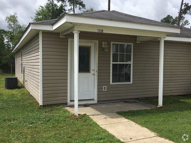 Building Photo - 1231 37th St Rental