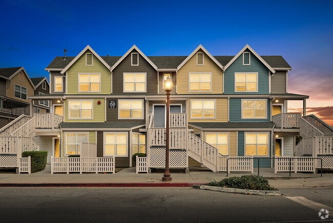 Building Photo - Chestnut Street Rental