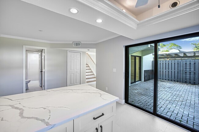 Photo - 17455 Overhill Dr