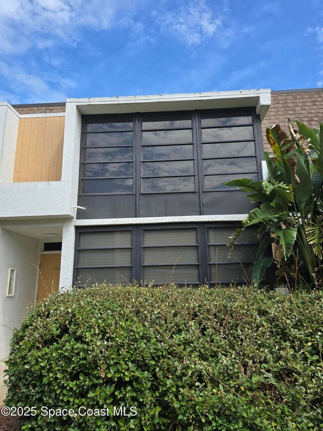 Building Photo - 2700 N Hwy A1A Unit 16-203