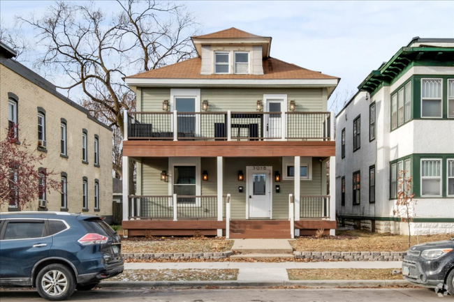 Building Photo - 3016 Bryant Ave S Unit 2 Rental