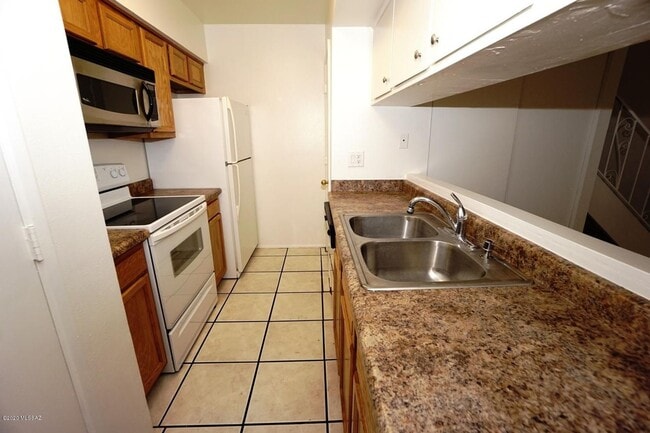 Photo - Great East Side Location Monte Catalina Estates