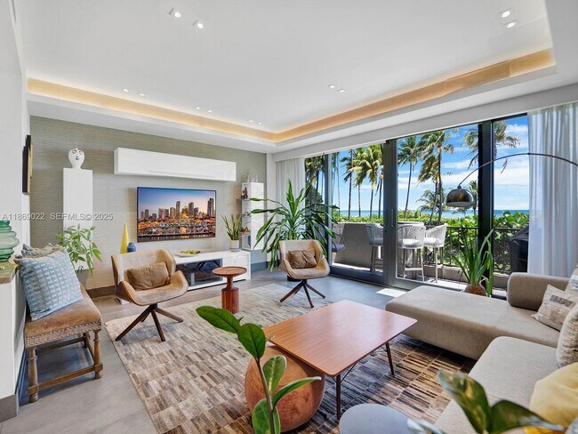 Photo - 201 Crandon Blvd