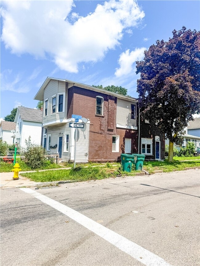 308 Reynolds St