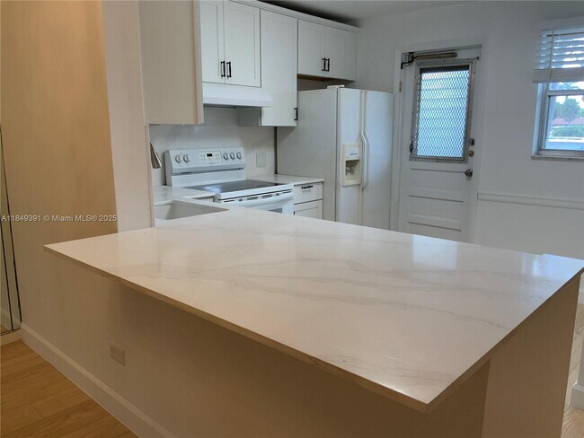 Photo - 443 NE 195th St Unit 137