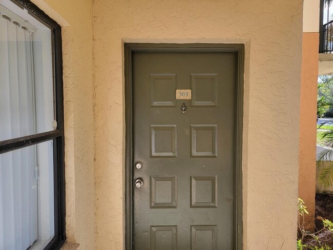 Photo - 9999 Summerbreeze Dr Unit 103