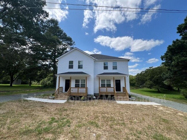 Photo - 1744 Morgantown Rd