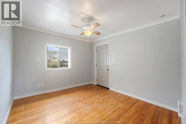 Photo - 655 Chatham St E