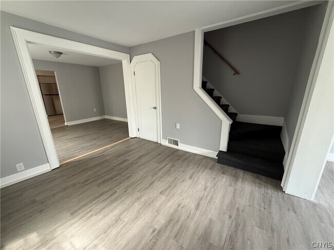 116 Alice Ave