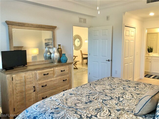 Photo - 9596 Trevi Ct Unidad 5435