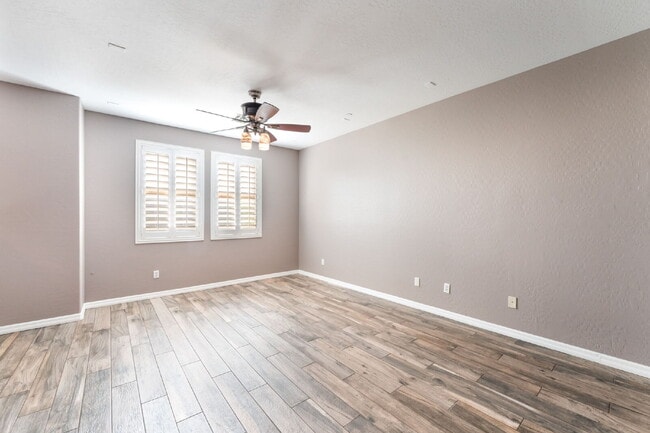 Photo - 3 bedroom, 2.5 bathroom Home with a 2 car garage  in  a Gated Community! Unit 115