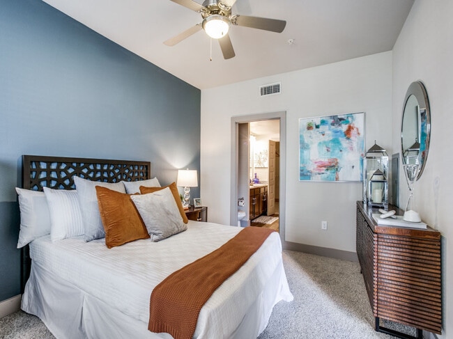 Photo - Silverstream