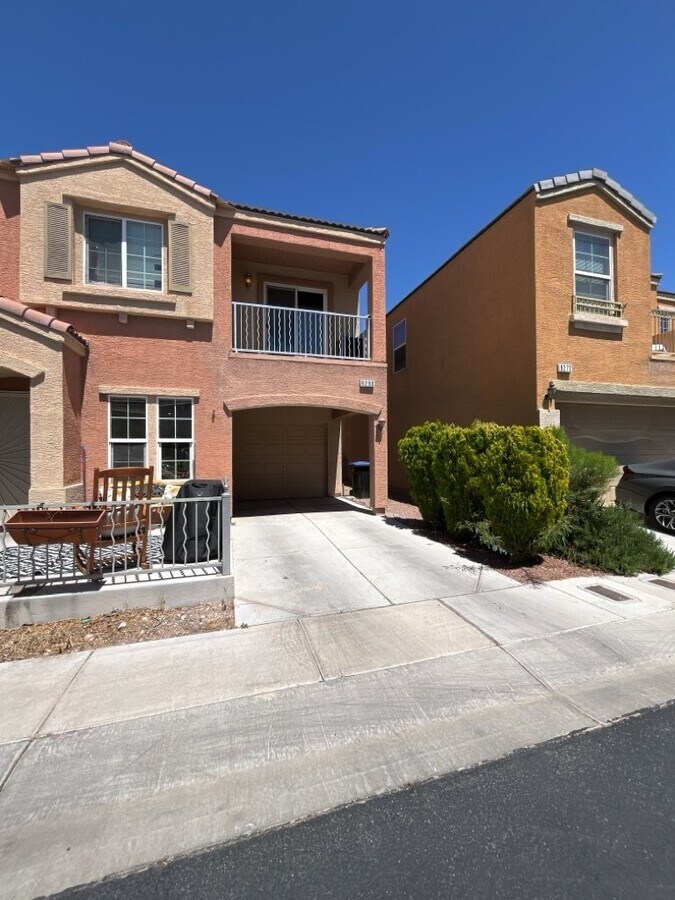 Photo - 9280 Nerone Ave