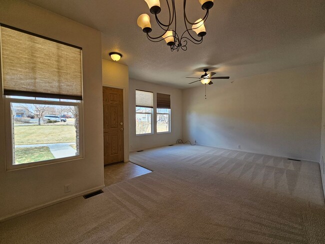 Photo - 9758 Laredo St.