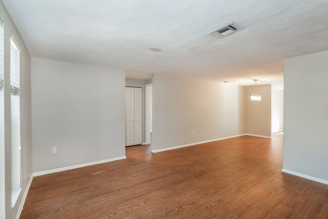 Photo - 4308 Chipmunk Dr