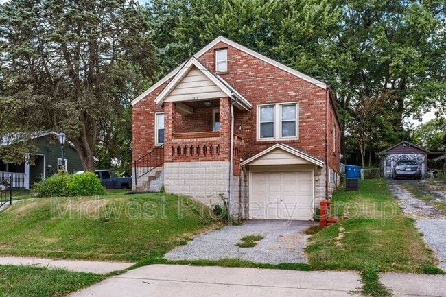 Photo - 3417 Eminence Blvd