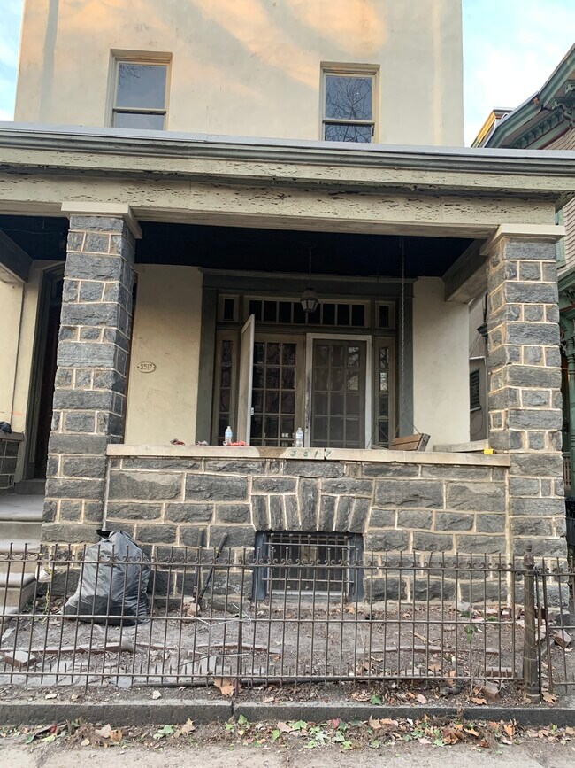 Photo - 3517 Hamilton St Unit A