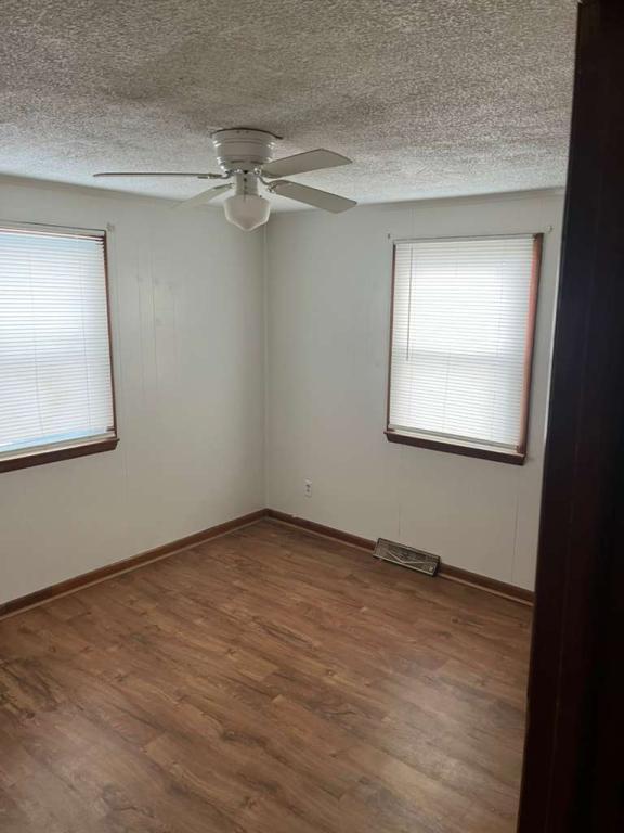 Photo - 510 Ellen Dr