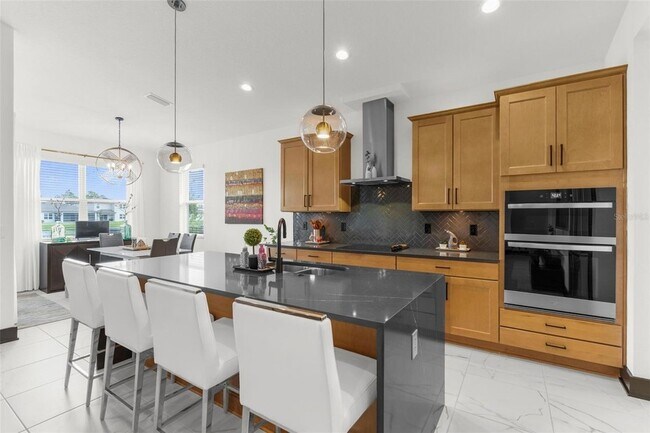 Photo - 8756 Windlass Cv