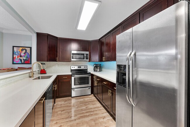Photo - 10777 W Sample Rd Unit 310