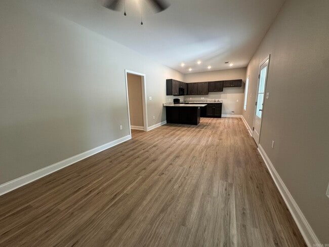 Photo - 716 S Spring St