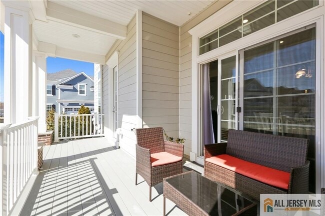 Photo - 1 Lafayette Wy