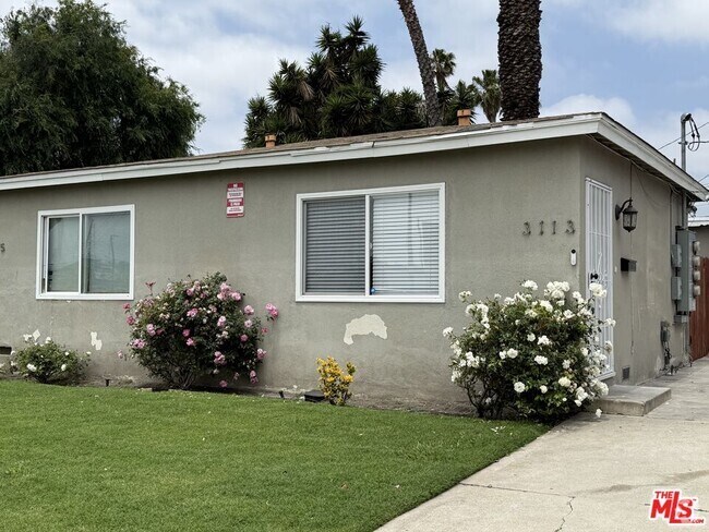 Building Photo - 3113 W 36th St Rental
