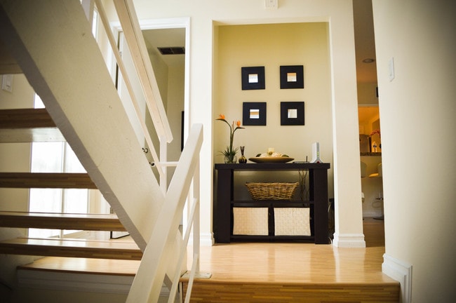 Entrance - 5321 Coldwater Canyon Ave