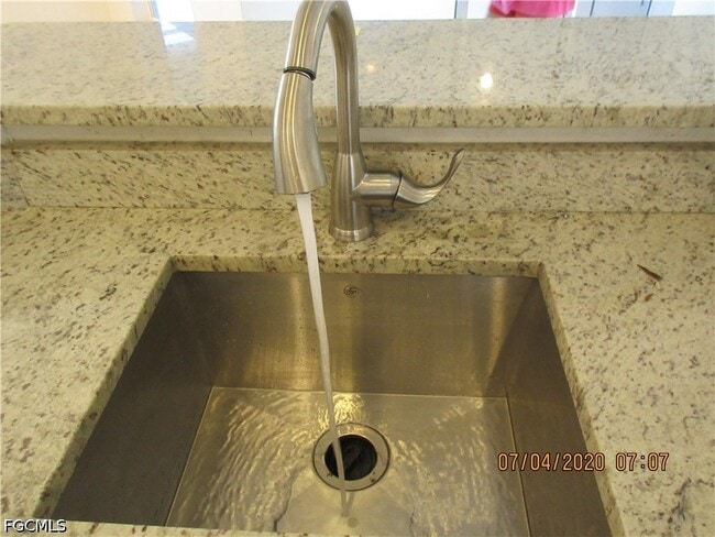 Photo - 918 NE 13th St