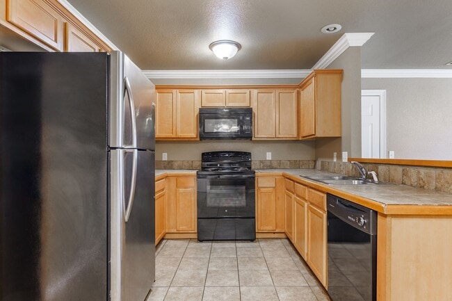Photo - Great duplex in a great location