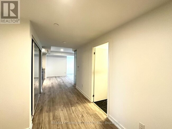 Photo - 1100 Sheppard Ave W Unit 705