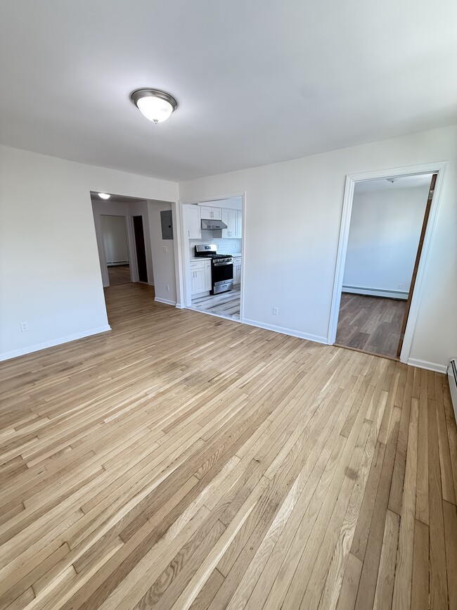 Building Photo - 1207 30th Dr Rental