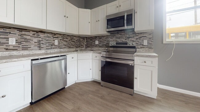 Beautiful 2 Bedroom / 2 Bathroom Apartment - Beautiful 2 Bedroom / 2 Bathroom Apartment