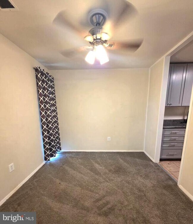 7320 Donnell Pl Unit B