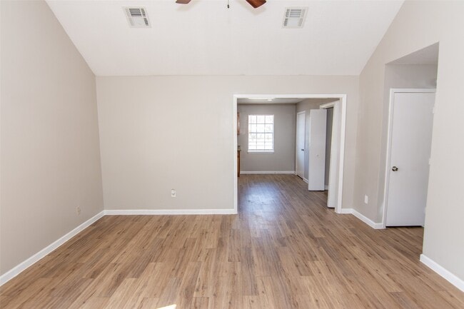 Photo - 2430 Avilion Ct