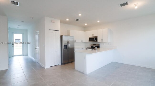 Photo - 1475 SE 7th Ter