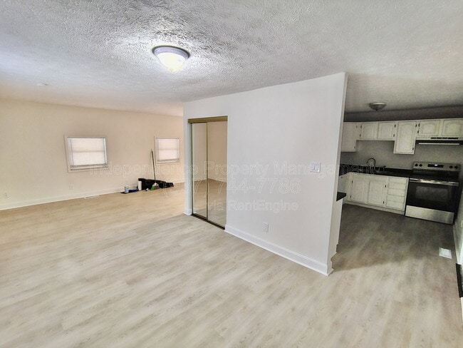 Photo - 4402 Pine Brook Ct