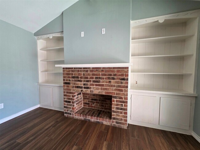 Photo - 3227 Dalview St