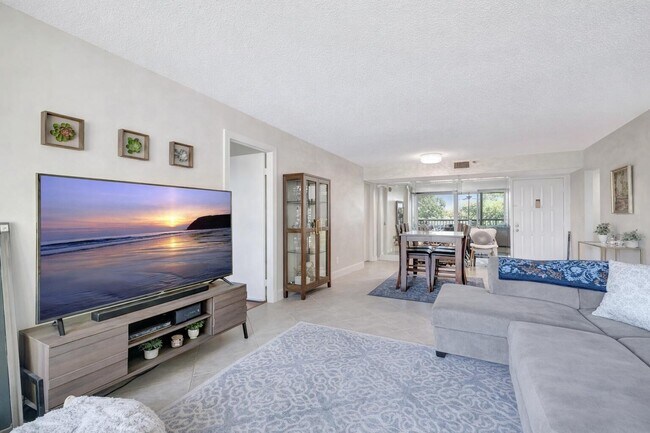 Photo - 5260 NW 2nd Ave Unit 307