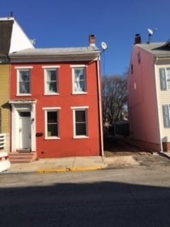 Building Photo - 341 S Duke St