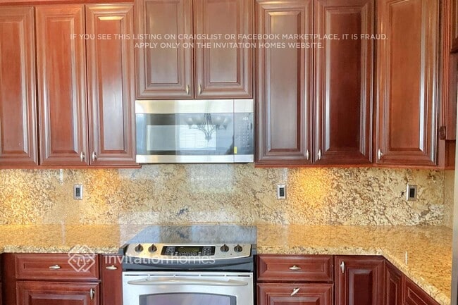 Photo - 7777 Thornlee Dr
