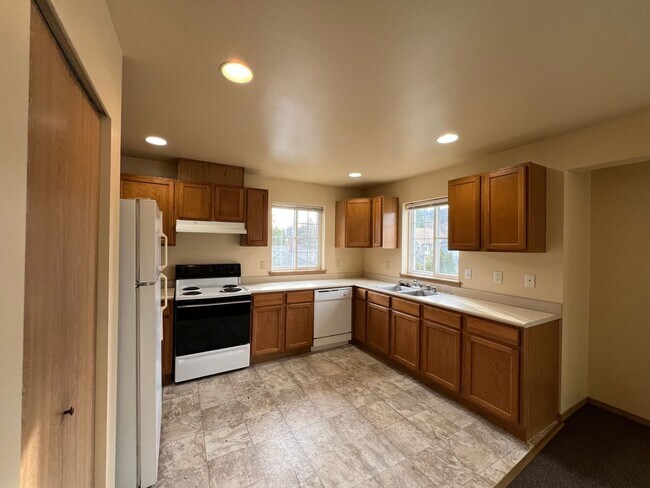 Photo - 1123- Humboldt St Unit 1123