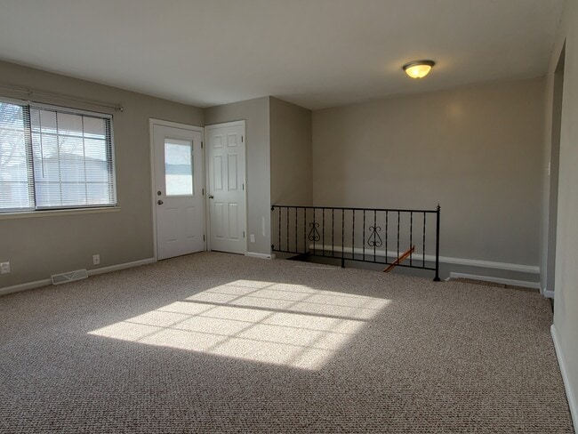 Photo - 5526 Humbert Rd