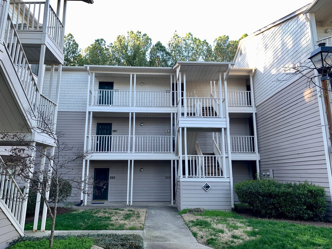 2bd/2ba Condo in South Durham, Only One Mi... - 2bd/2ba Condo in South Durham, Only One Mi...