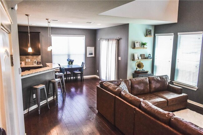 Photo - Excellent, centrally located Austin home!