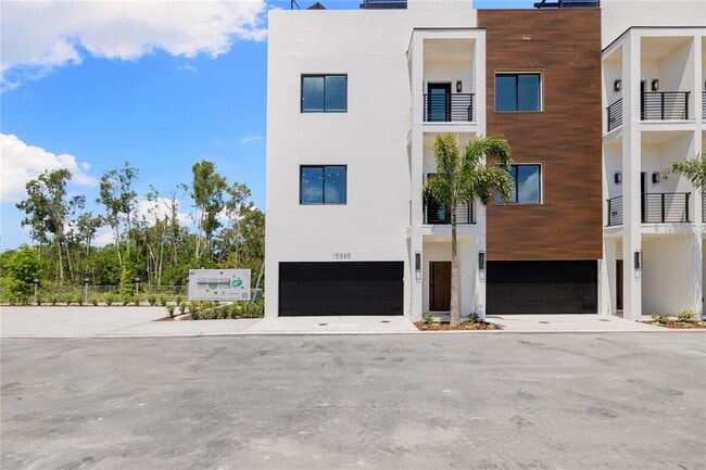 Photo - 10350 2nd Way N