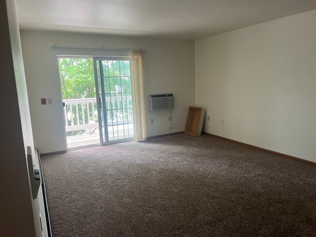 Pheasant Run Apartments - Waupaca