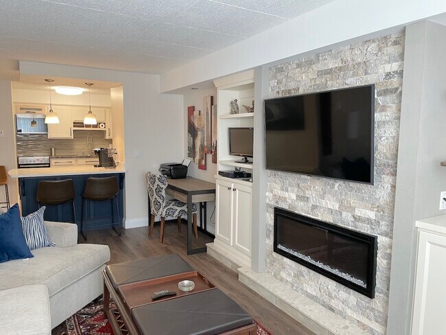 Photo - 360 Tecumseh Rd W Unité 102