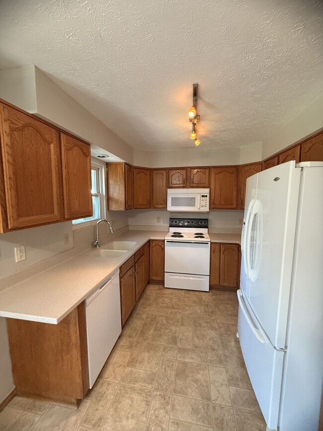 2584 W Village Terrace
