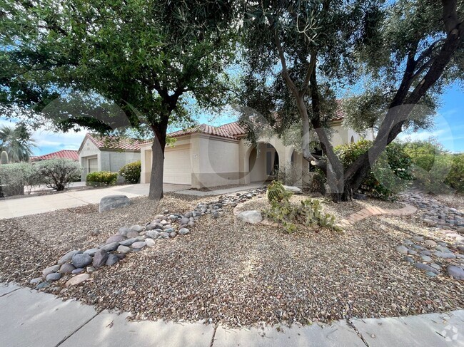 Building Photo - 13853 N Lobelia Way Rental